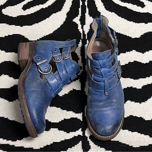 Dromedaris Kelsy Cobalt Blue Leather Buckle Ankle Boots Size 40